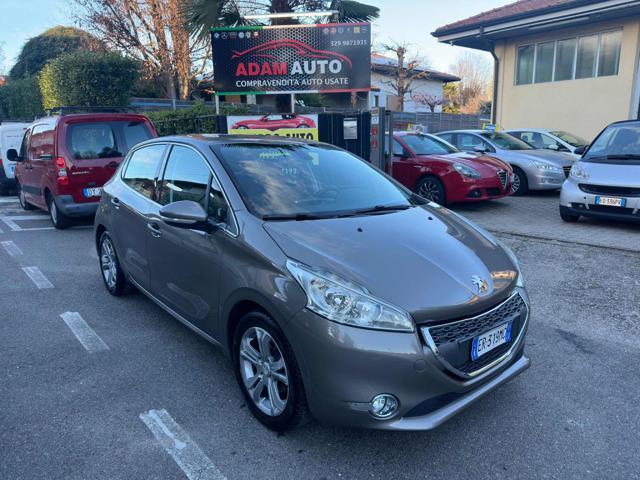 PEUGEOT 208 (2012) 1.2 VTi 82 CV 5 porte Allure