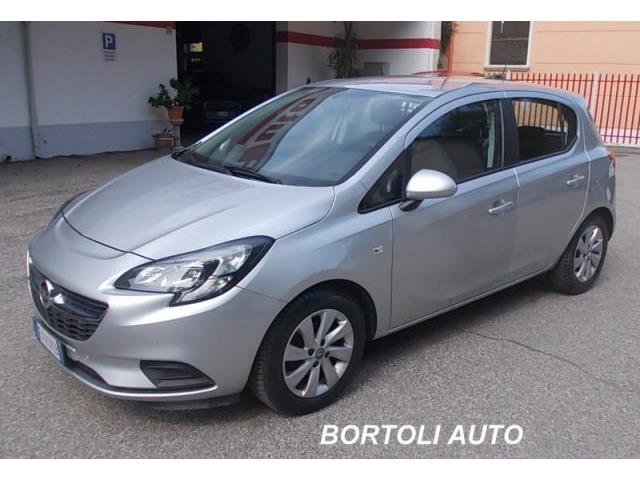 OPEL CORSA 1.4 75cv 63.000 KM ADVANCE IDONEA PER NEOPATENTATI