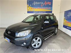 TOYOTA RAV4 2.2 D-4D 136 CV Luxury
