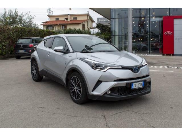 TOYOTA C-HR 1.8 Hybrid E-CVT Style+