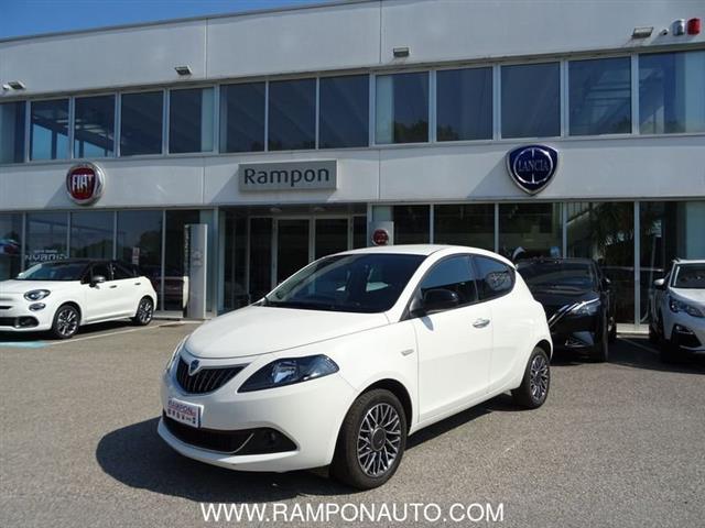 LANCIA YPSILON 1.0 FireFly 5 porte S&S Hybrid Ecochic Gold