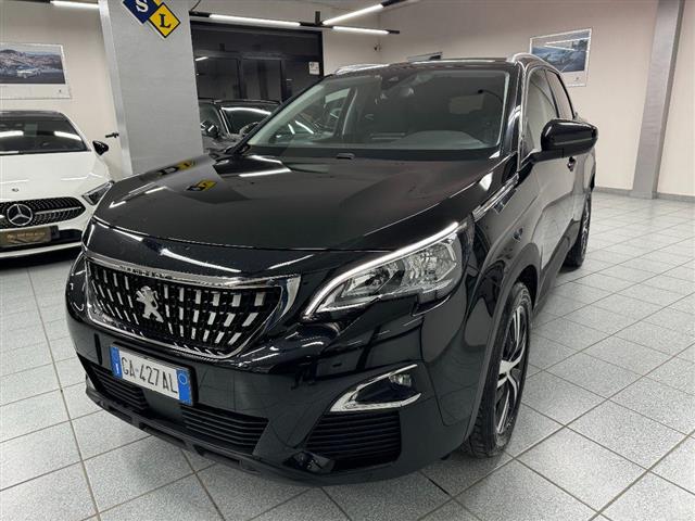 PEUGEOT 3008 BlueHDi 120 S&S Business