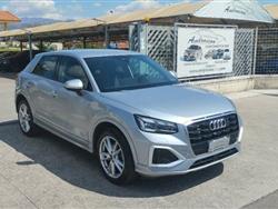 AUDI Q2 35 TDI quattro S tr. Identity Black