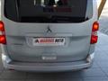 PEUGEOT TRAVELLER BlueHDi 150 S&S Standard Business