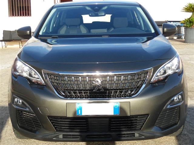 PEUGEOT 3008 BlueHDi 120 S&S Business