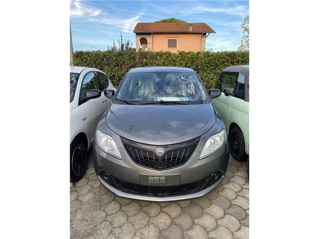 LANCIA YPSILON 1.0 FireFly 5 porte S&S Hybrid Oro