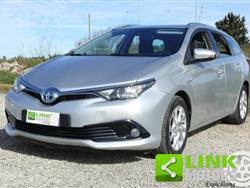 TOYOTA AURIS 1.8 Hybrid Lounge