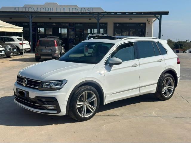 VOLKSWAGEN Tiguan 2.0 tdi Advanced R-Line Exterior Pack 150cv dsg