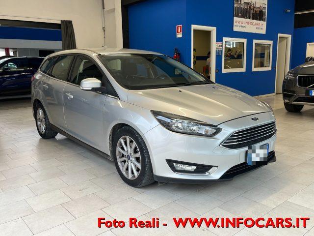 FORD FOCUS 1.5 TDCi 120 CV S&S Powershift SW Titanium