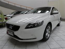 VOLVO V40 D2 Kinetic