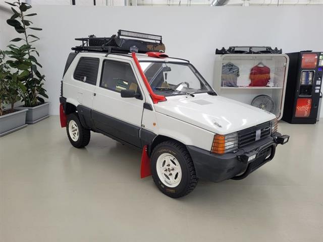 FIAT PANDA 1100 i.e. cat 4x4 Climbing