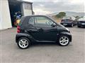 SMART Fortwo 1000 52 kW MHD coupÃ© passion