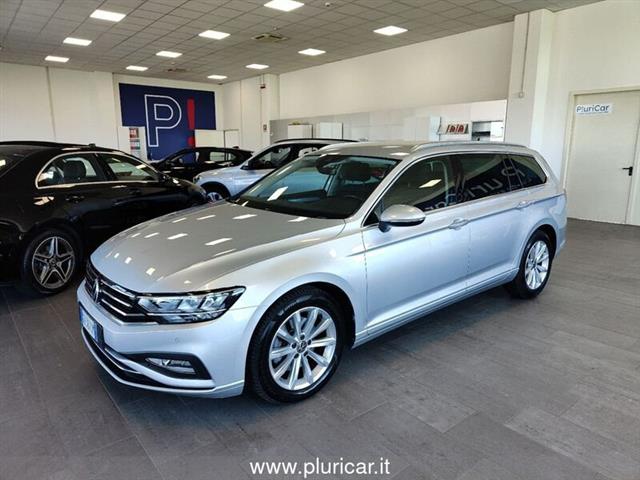 VOLKSWAGEN PASSAT Variant 2.0 TDI SCR EVO DSG Business