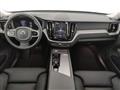 VOLVO XC60 B4 automatico Plus Dark - Pronta consegna