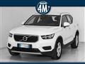 VOLVO XC40 T3 Momentum