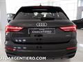 AUDI Q3 40 TDI quattro S tronic Identity Black s-line tett