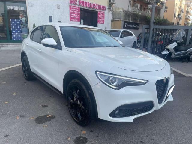 ALFA ROMEO Stelvio 2.2 t Business Q4 190cv auto my19