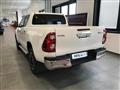 TOYOTA HILUX 2.4 D A/T 4WD 4 porte Double Cab Executive