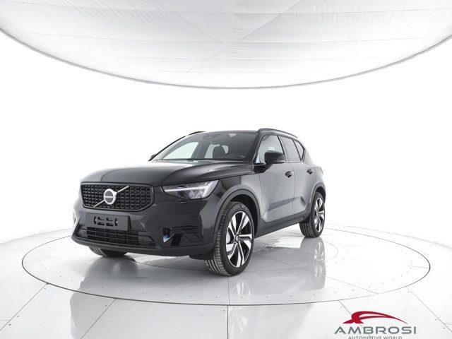 VOLVO XC40 B3 Mild hybrid Benzina Ultra Dark