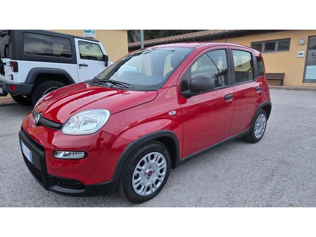 FIAT PANDA 1.0 HYBRID S&S 70 CV SENSORI PARK RADIO TOUCH BT