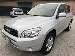 TOYOTA RAV4 2.2 D-4D 136 CV Disponibili Subito