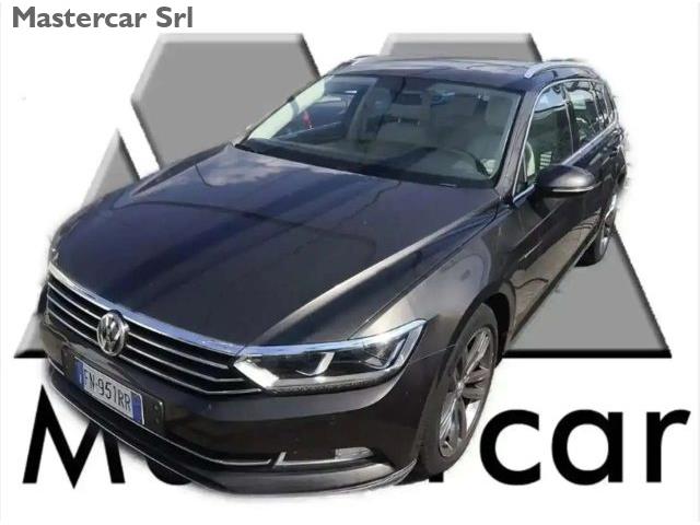 VOLKSWAGEN PASSAT 2.0 tdi Executive Highline 150cv dsg Full FN951RR