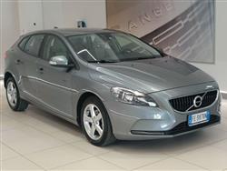 VOLVO V40 D2 Kinetic