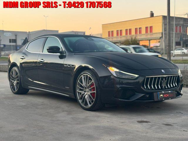 MASERATI GHIBLI V6 Diesel 275 CV Gransport FULL