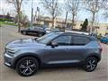 VOLVO XC40 D4 AWD Geartronic R-design PERMUTE