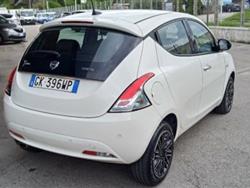 LANCIA YPSILON 1.0 FireFly 5 porte S&S Hybrid Gold