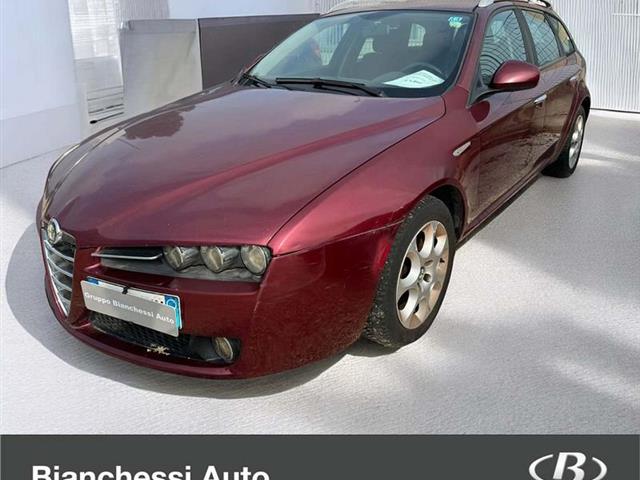 ALFA ROMEO 159 1.9 JTDm Sportwagon Distinctive