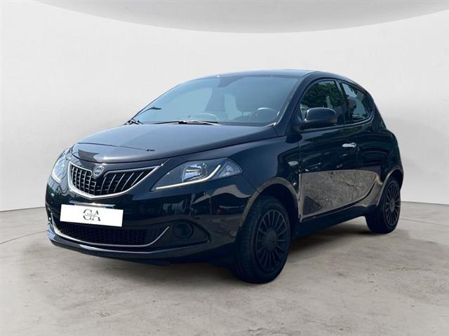 LANCIA YPSILON 1.0 FireFly 5 porte S&S Hybrid Ecochic Silver