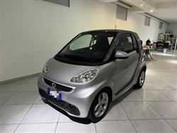 SMART FORTWO 1000 52 kW MHD coupé pulse