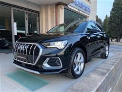 AUDI Q3 35 2.0 TDI S tronic Business Advanced COCKPIT