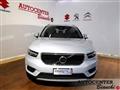 VOLVO XC40 T2 Geartronic Momentum Pro