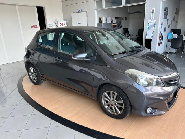 TOYOTA YARIS 1.4 D-4D 5 porte Lounge