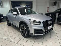 AUDI Q2 40 TFSI quattro S tronic Identity Black