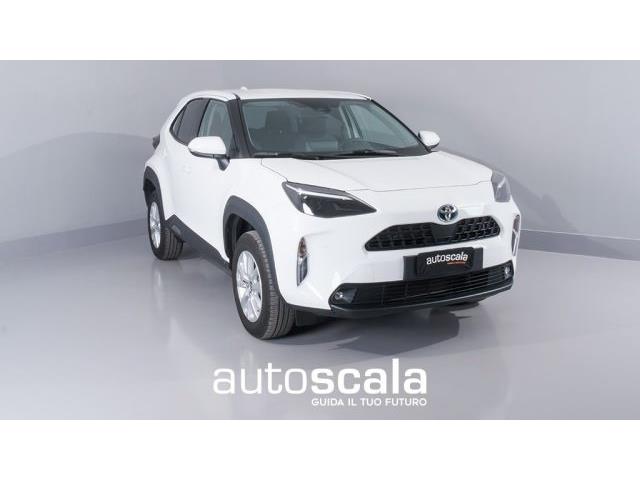 TOYOTA YARIS CROSS 1.5 Hybrid E-CVT Business (rottamazione euro 4)