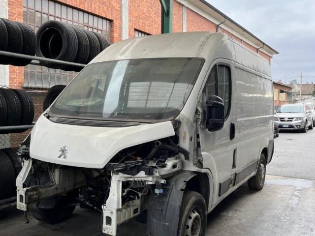 PEUGEOT BOXER 330 2.0 BlueHDi 130CV PC-TM PER COMMERCIANTI