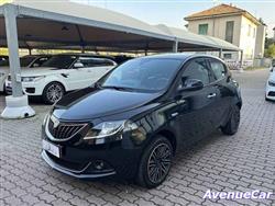 LANCIA YPSILON hybrid Gold ADATTA A NEOPATENTATI PREZZO REALE