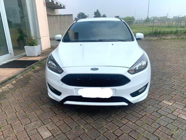 FORD FOCUS 1.5 EcoBlue 120 CV SW TITANIUM / ST-Line