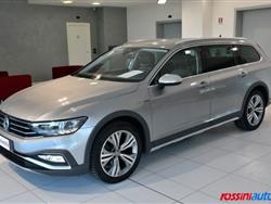 VOLKSWAGEN PASSAT 2.0 TDI 190 CV DSG 4MOTION PELLE TOTALE + R18