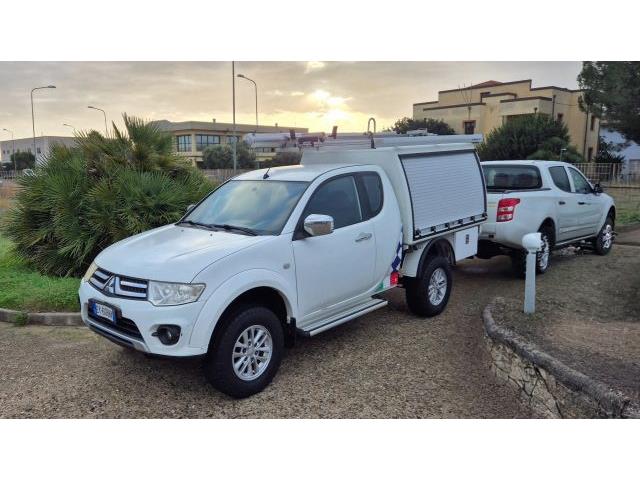 MITSUBISHI L200 2.5 DI-D/136CV Club Cab Invite EX ENEL