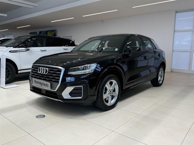 AUDI Q2 30 TDI S tronic Business