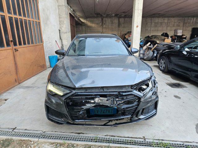 AUDI A6 AVANT hybrid Stronic S line incidentata