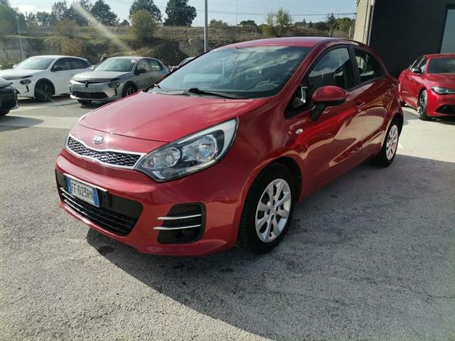 KIA RIO 1.1 CRDi 5p. Cool