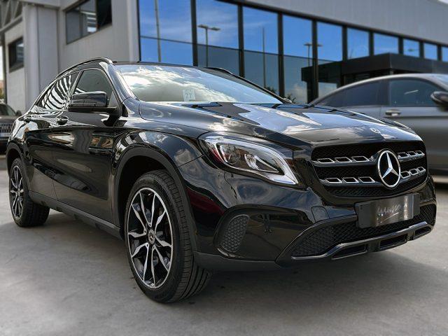 MERCEDES CLASSE GLA d Automatic Sport NightPack