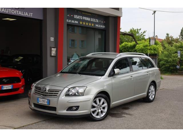 TOYOTA AVENSIS 2.0 D-4D 16V Station Wagon TAGLIANDATA CLIMATRONIC