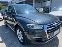 AUDI Q5 2.0 TDI quattro S tronic Business Design