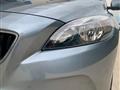 VOLVO V40 D2 R-design MOMENTIUM